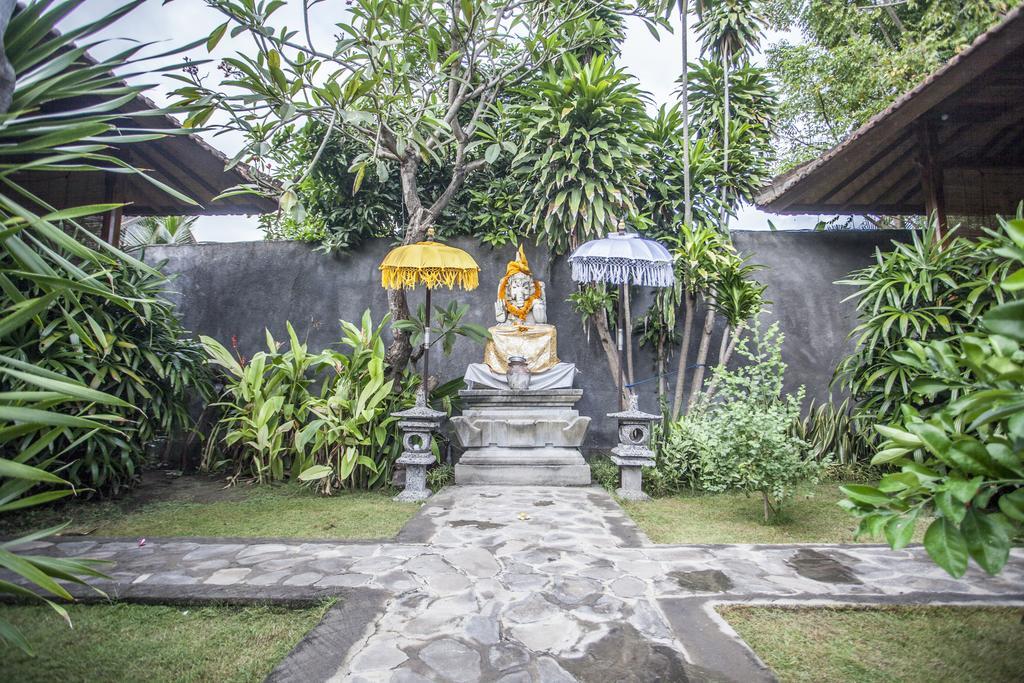 Global Lodge Pemuteran Exterior photo